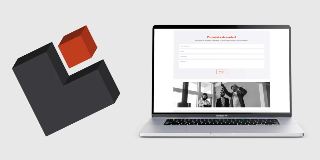 Formulaire de contact du site Ladeuich sur ordinateur portable